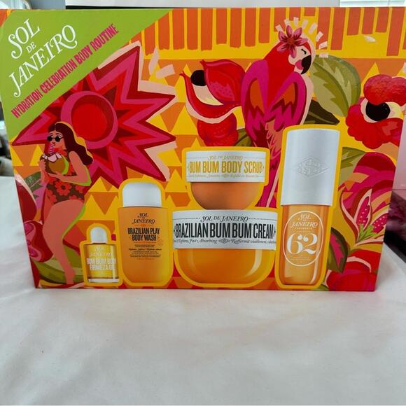 Sol De Janeiro Bum Bum Body Obsession Hydration Celebration Body Routine - Picture 1 of 3